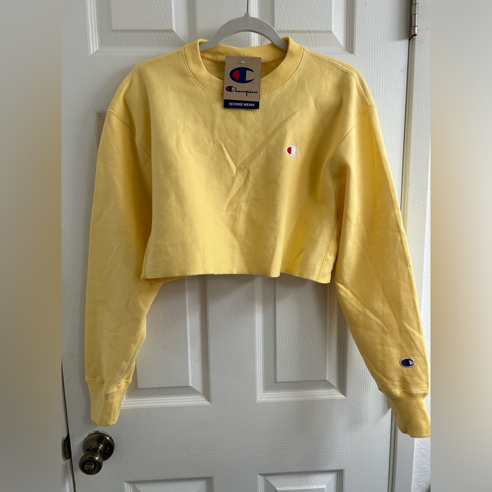 Champion Cropped Sweatshirt